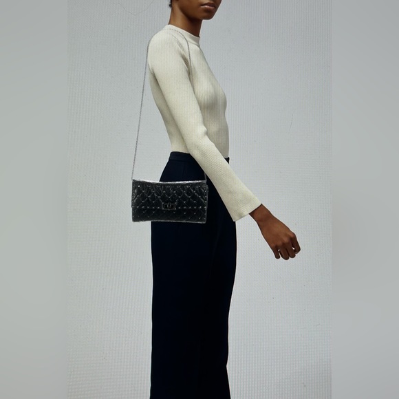 VALENTINO GARAVANI Rockstud Spike Quilted Calf Leather Shoulder Bag Black AUTH - Picture 7 of 13